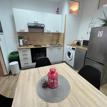 Buono apartment Zara Esterno foto